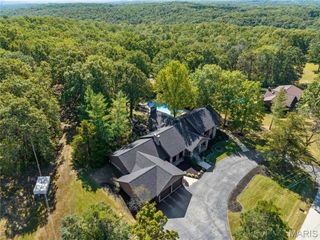 515 Country Lane, Sullivan, MO 63080