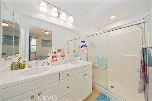 908 N Bouquet Court, Azusa, CA 91702