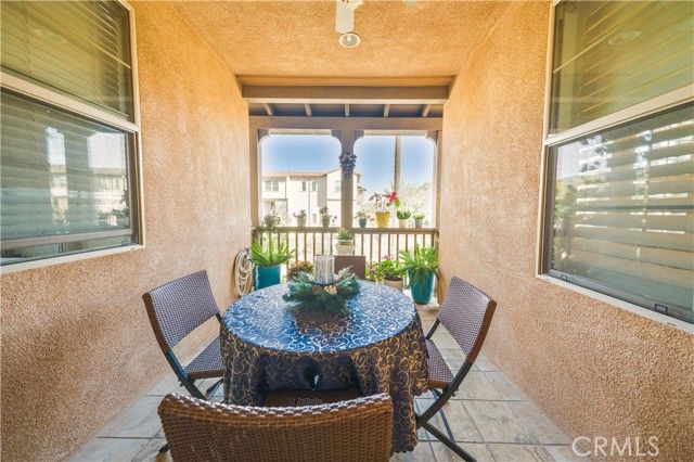 908 N Bouquet Court, Azusa, CA 91702