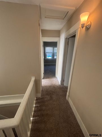 4205 Emmet Street, Omaha, NE 68111