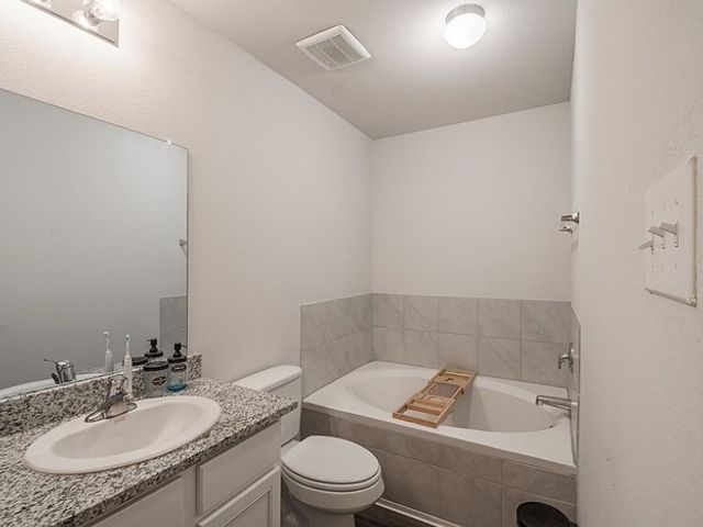 5632 Shore Point Trail, Fort Worth, TX 76119