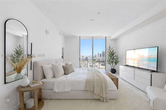 300 Sunny Isles Blvd 4-PH-03, Sunny Isles Beach, FL 33160