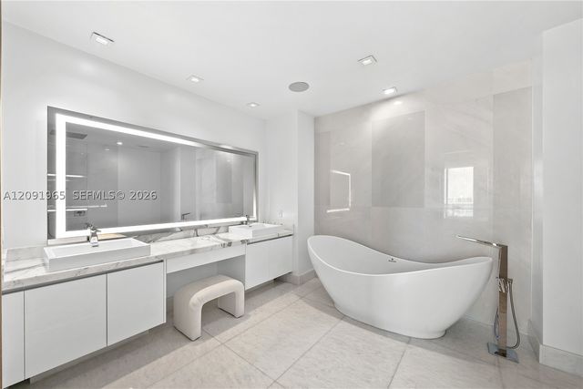 300 Sunny Isles Blvd 4-PH-03, Sunny Isles Beach, FL 33160