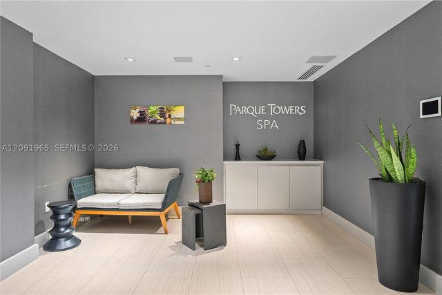 300 Sunny Isles Blvd 4-PH-03, Sunny Isles Beach, FL 33160