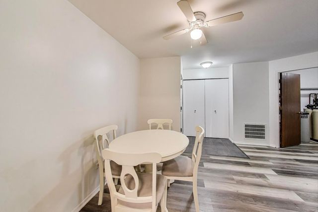 3412 Donovan Drive 1, Crete, IL 60417