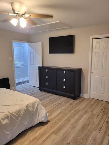 508 Navajo Street, Conroe, TX 77316