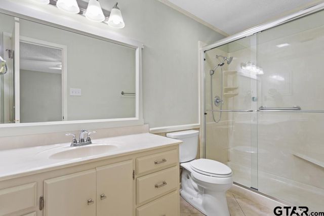 3820 Donnybrook, Tyler, TX 75701