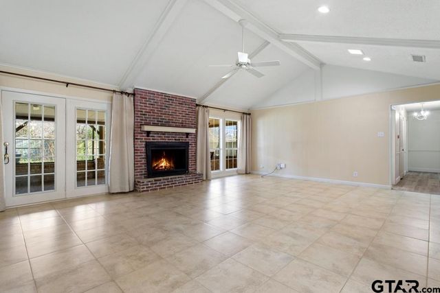 3820 Donnybrook, Tyler, TX 75701