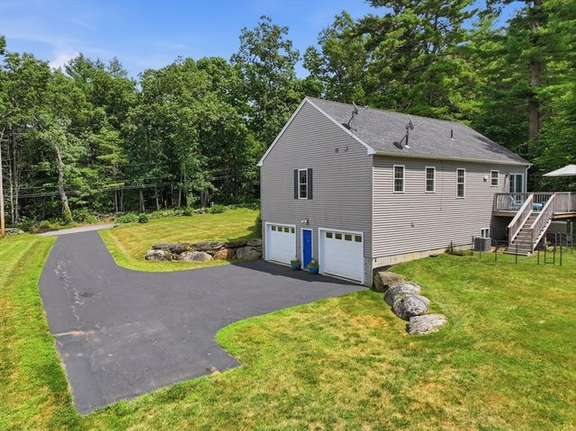 215 Sarty Rd, Warren, MA 01083