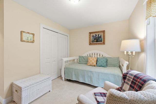 215 Sarty Rd, Warren, MA 01083
