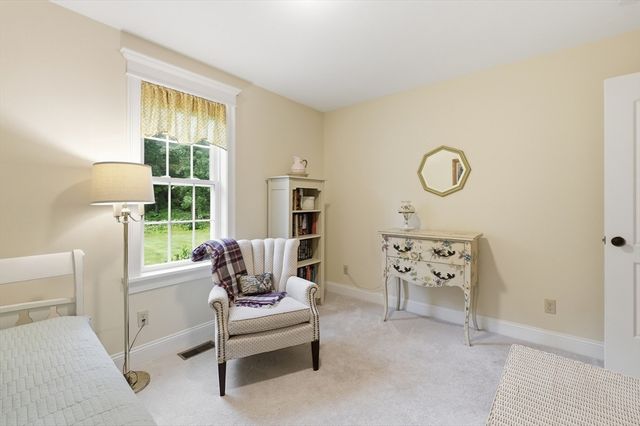 215 Sarty Rd, Warren, MA 01083