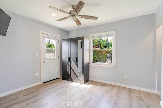 1100 W 103rd Street, Los Angeles, CA 90044