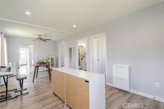 1100 W 103rd Street, Los Angeles, CA 90044