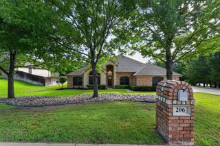 206 Utopia Trail, Weatherford, TX 76087