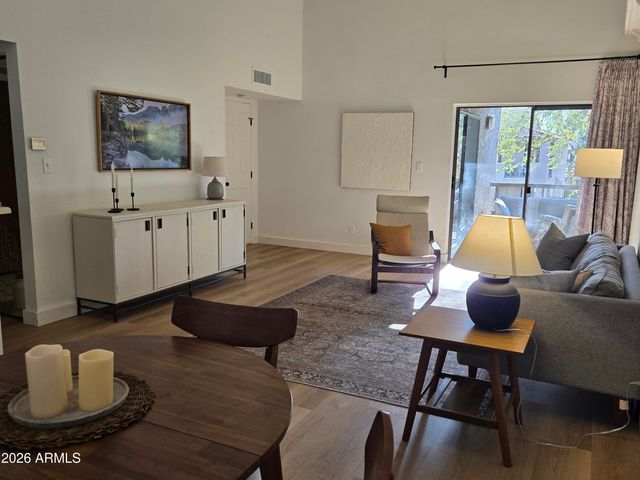 9550 N 94TH Place 223, Scottsdale, AZ 85258