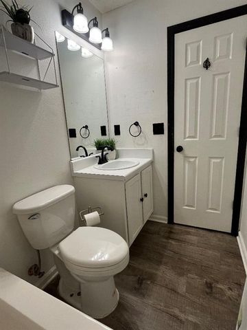 484 Hillandale Park Drive, Lithonia, GA 30058