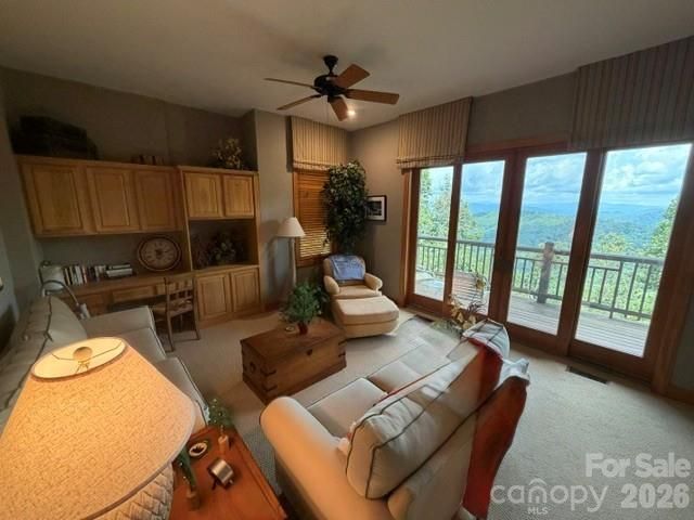 81 Stoney Falls Loop C3, Burnsville, NC 28714