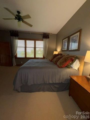 81 Stoney Falls Loop C3, Burnsville, NC 28714
