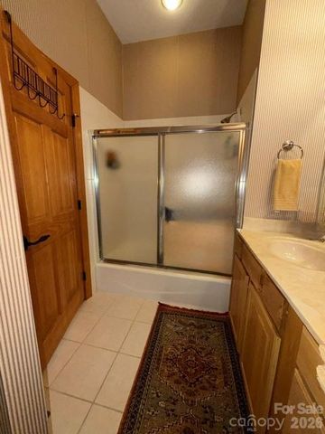 81 Stoney Falls Loop C3, Burnsville, NC 28714