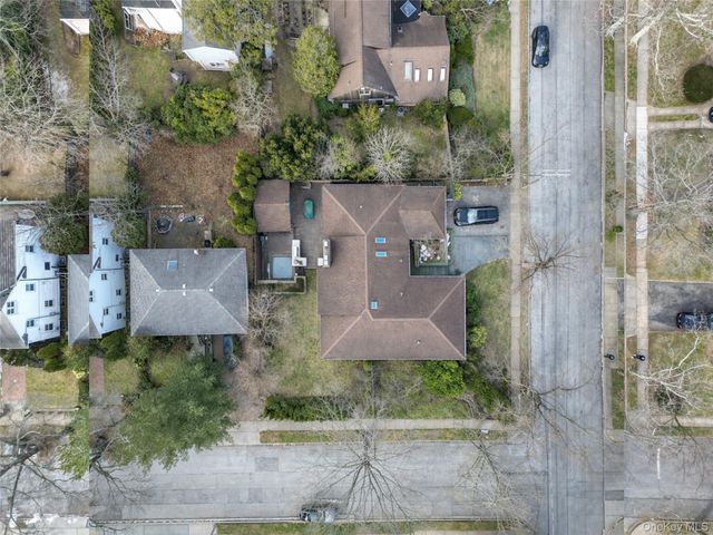 41 Erick Avenue, Hewlett, NY 11557