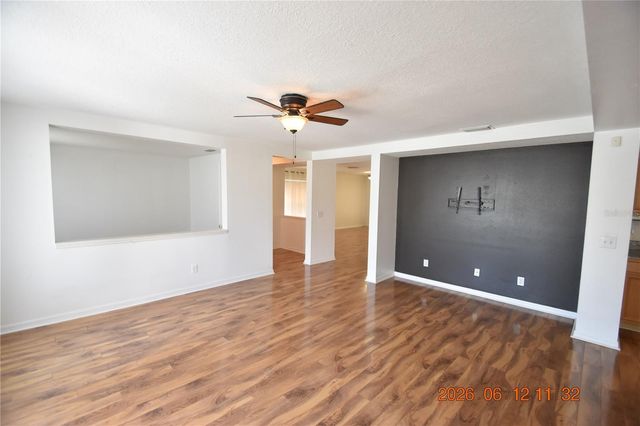 10924 SUBTLE TRAIL DRIVE, Riverview, FL 33579