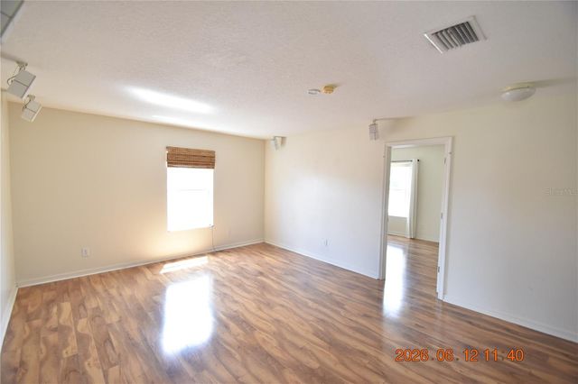 10924 SUBTLE TRAIL DRIVE, Riverview, FL 33579