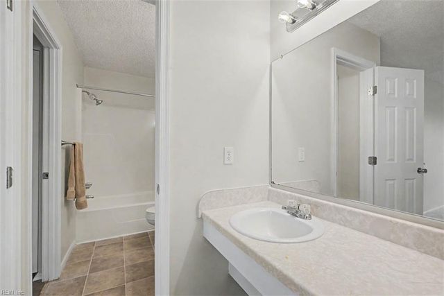 5622 Summit ARCH, Virginia Beach, VA 23462