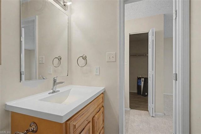 5622 Summit ARCH, Virginia Beach, VA 23462