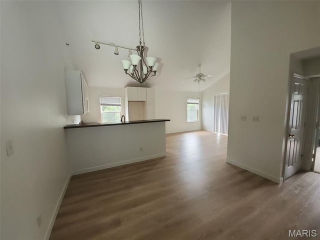 1101 Arbor Creek Drive 3C, St Louis, MO 63122