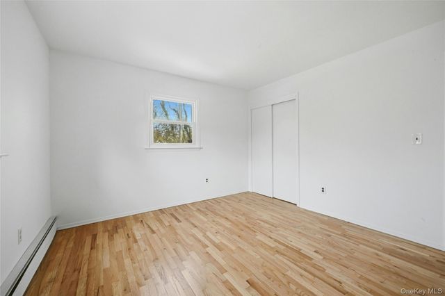 23 Amagansett Drive, Sound Beach, NY 11789