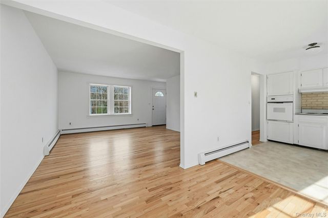 23 Amagansett Drive, Sound Beach, NY 11789