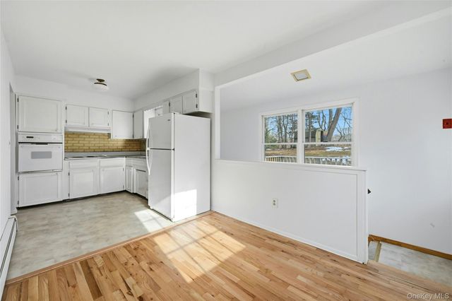 23 Amagansett Drive, Sound Beach, NY 11789