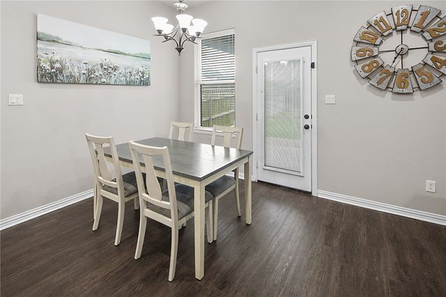 6327 Spartan Drive, College Station, TX 77845