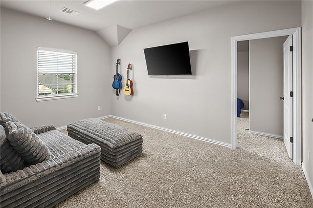 6327 Spartan Drive, College Station, TX 77845