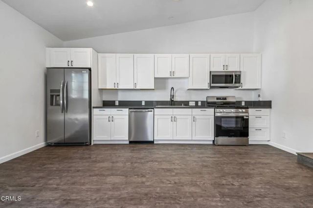 6003 N Muscatel Avenue B, Temple City, CA 91775