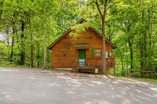 1452 Cupid Way, Sevierville, TN 37876