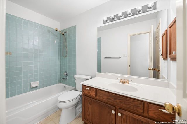 13102 Stoney Creek, Universal City, TX 78148