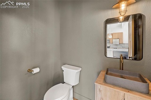 1328 N Mountain Estates Road, Florissant, CO 80816