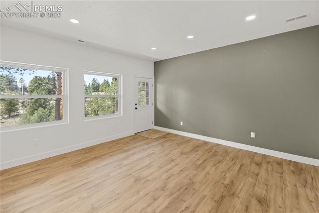 1328 N Mountain Estates Road, Florissant, CO 80816