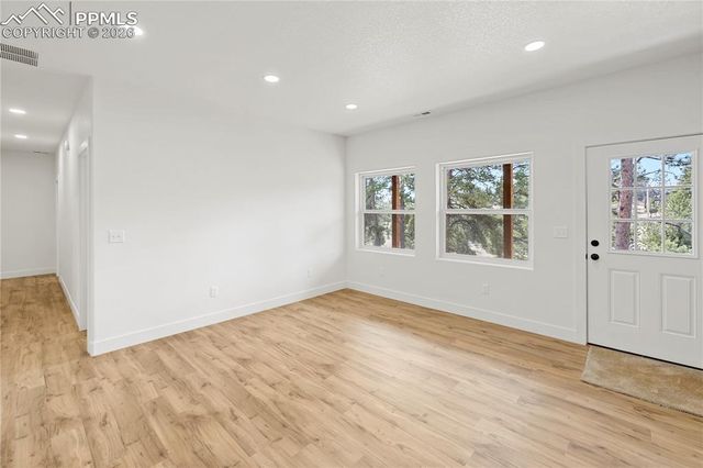 1328 N Mountain Estates Road, Florissant, CO 80816