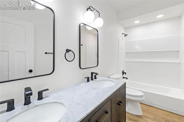 1328 N Mountain Estates Road, Florissant, CO 80816