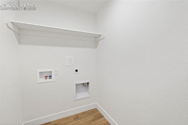 1328 N Mountain Estates Road, Florissant, CO 80816