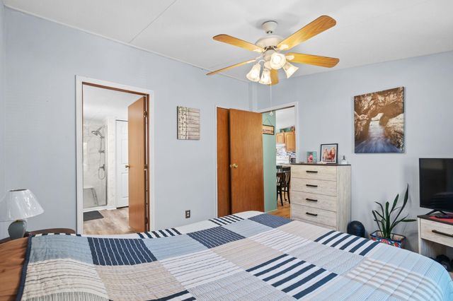 3254 Lyndon Dr., Little River, SC 29566