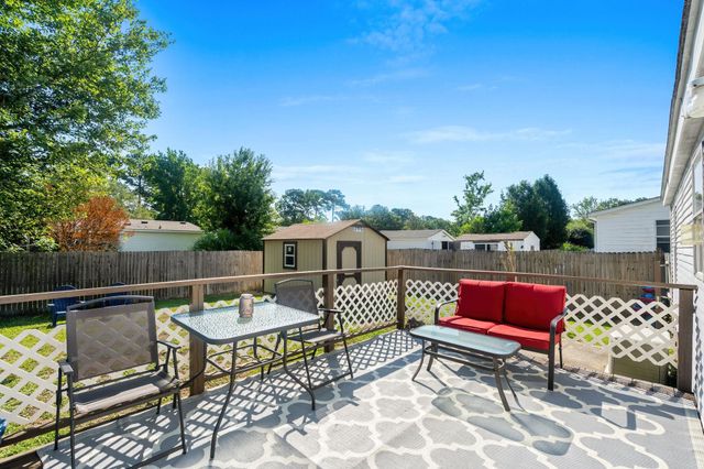 3254 Lyndon Dr., Little River, SC 29566