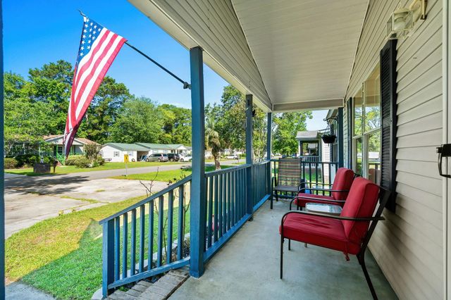 3254 Lyndon Dr., Little River, SC 29566