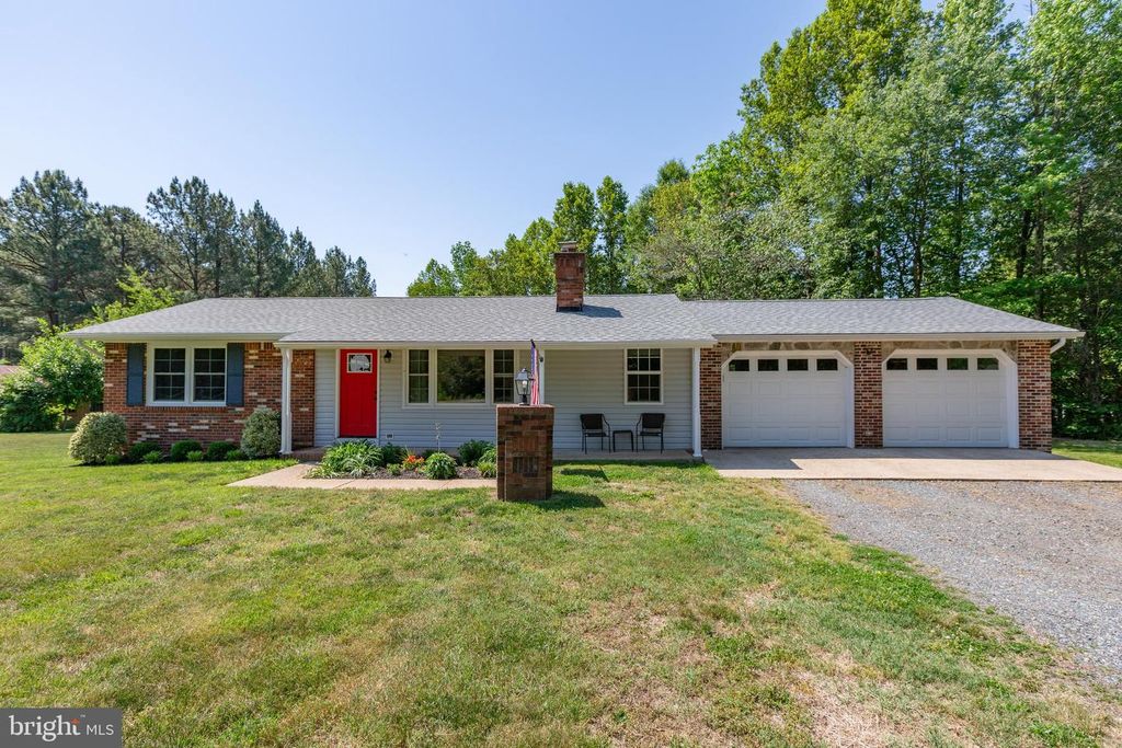 391 HOLLY CORNER RD, Fredericksburg, VA 22406