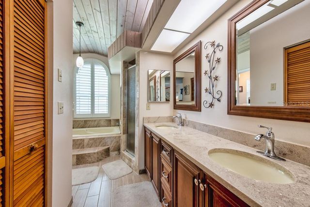 2911 LAHLOR LANE, Palm Harbor, FL 34684