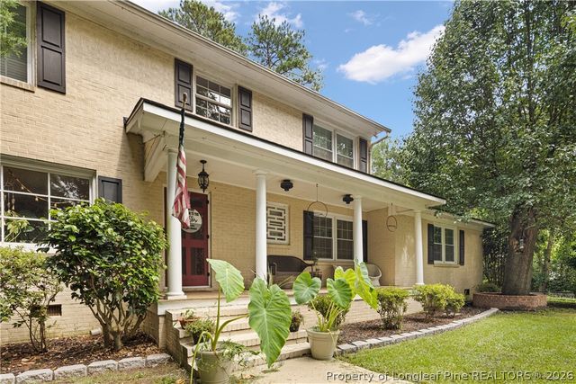2712 Skye Drive, Fayetteville, NC 28303