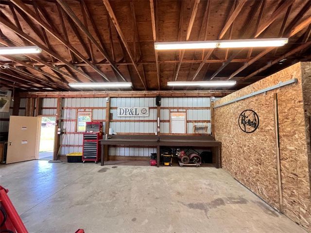 12284 Old Dayton Road, Brookville, OH 45309