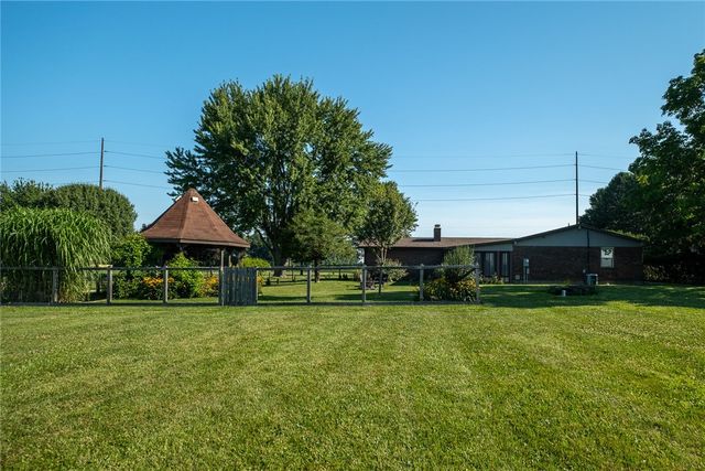 12284 Old Dayton Road, Brookville, OH 45309